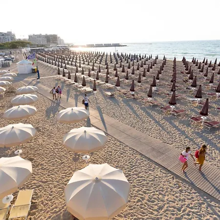 Waterfront Terrace - San Girolamo Apartamento Bari