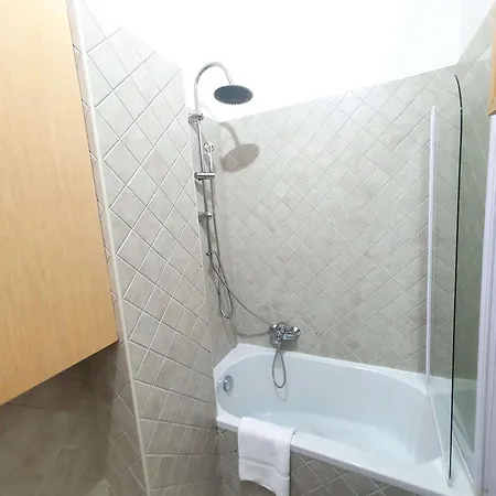 Waterfront Terrace - San Girolamo Apartamento *