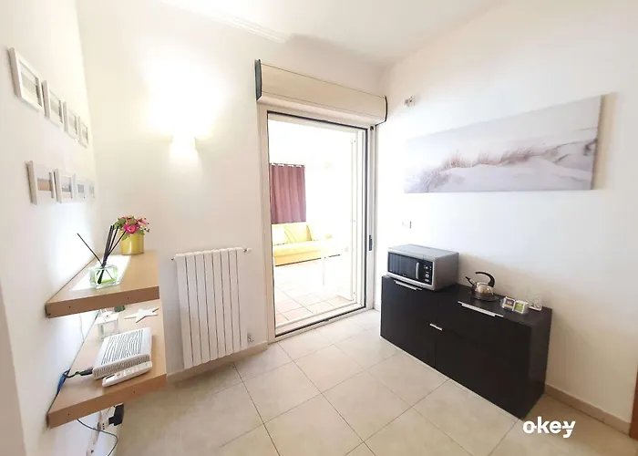 Waterfront Terrace - San Girolamo דירה