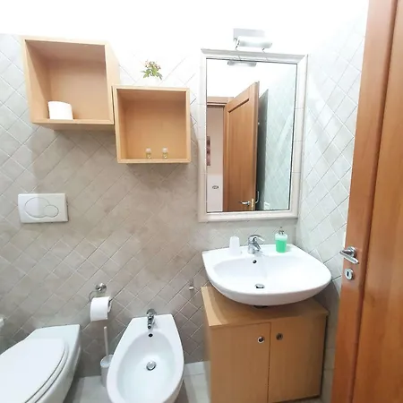 Apartment Waterfront Terrace - San Girolamo Bari